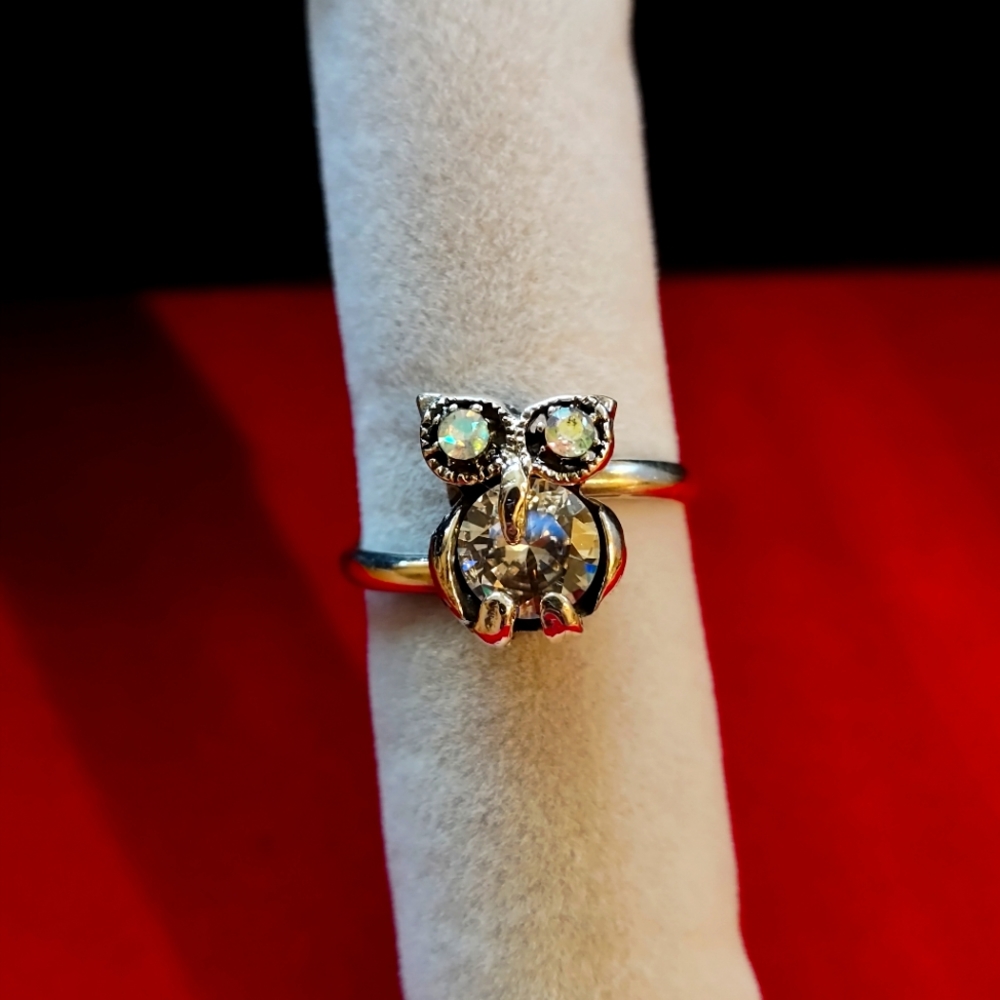 Women's owl ring Silver.925